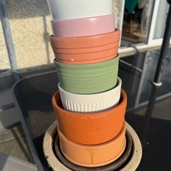 Plant pots