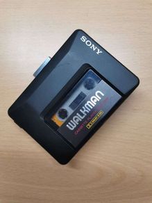 SONY WM-2013 Walkman Cassette Player