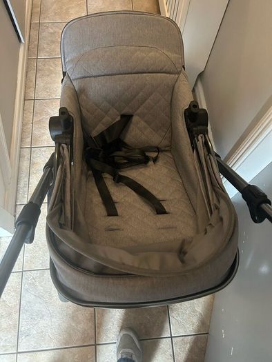Silver cross travel system