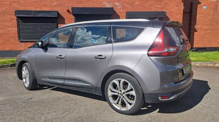 2020 Renault Grand Scenic