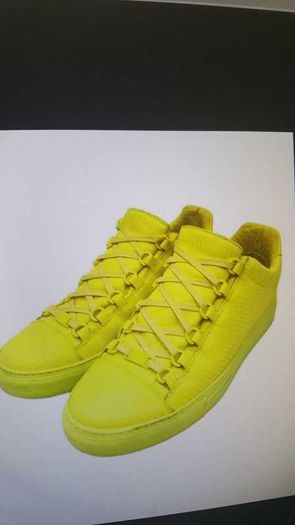 Authentic Balenciaga Trainers (size 41)