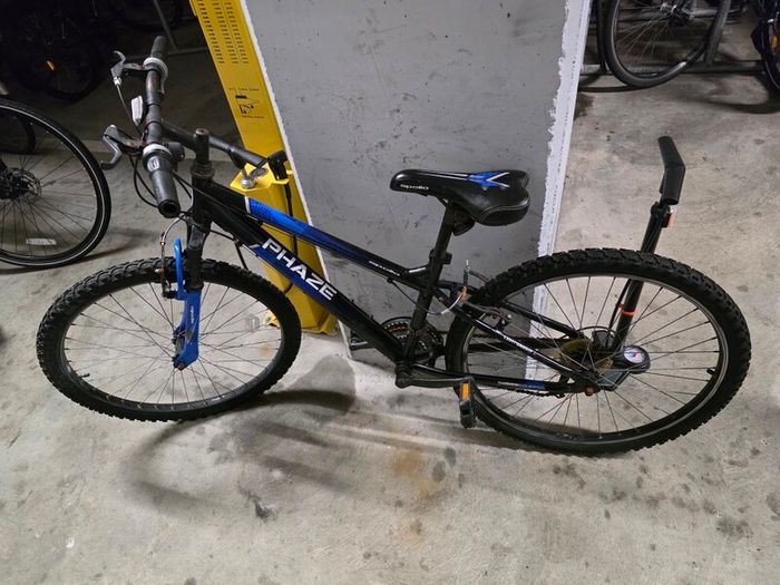 Apollo Phase Kids cycle