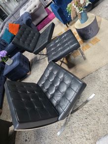 2xbarcelona chair+ footstool