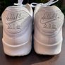 Nike air max size 7 Image 5