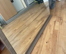 Dfs table top mirror