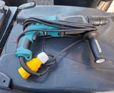Makita 110v Drill-Grinder-Transformer - Excellent Condition!