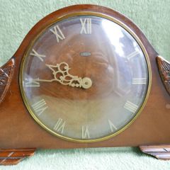 Vintage METAMEC 1950s Mantel Clock - works well