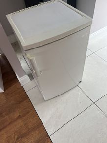 Servis fridge ,