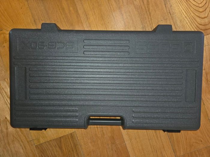 Boss Bcb-90x Pedalboard + 7 Pedals (tu-3, Ocd, Mxr, Ds-1, Mt-2)