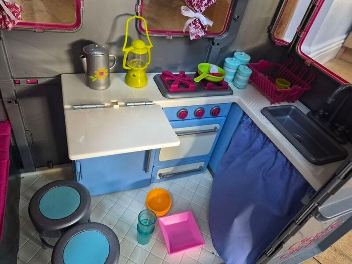 Generation Doll Caravan
