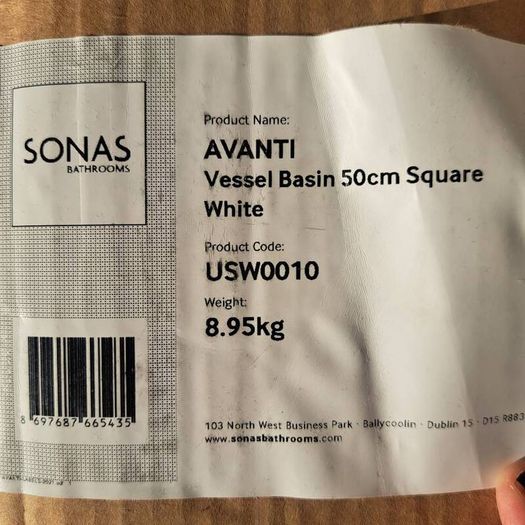 Sonas Avanti rectangular basin
