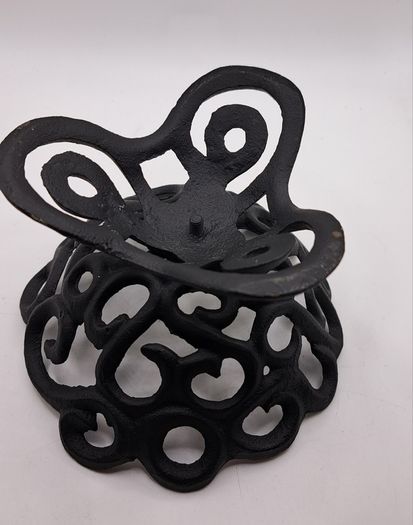 cast iron Small bowl