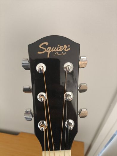 squier fender SA-105