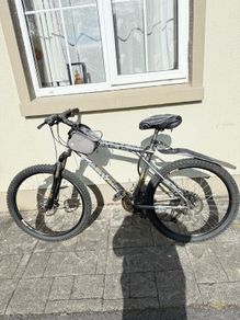 GT Avalanche Mountain Bike - RockShox Fork - Shimano Deore - 26"