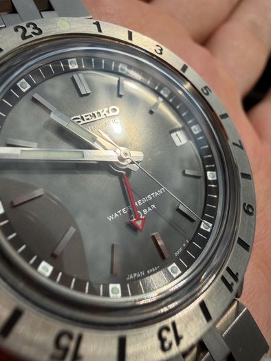 Seiko Prospex Navigator Timer GMT SPB411 Limited Edition