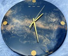 Black & Gold Resin Clock