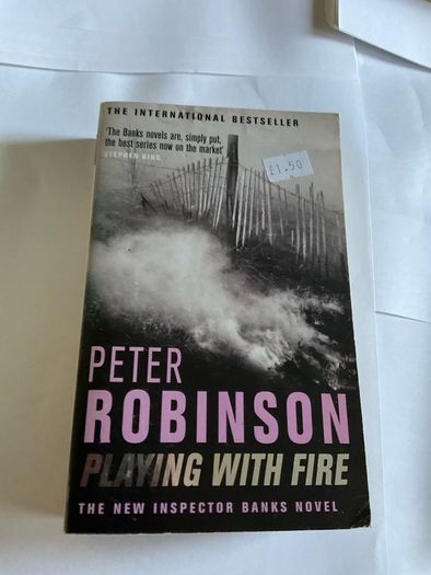 12 x Peter Robinson DCI BANKS crime series no 7 and 13 to 25 or individual