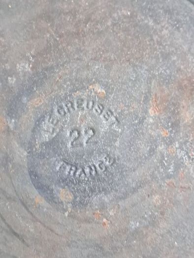 le creuset cast iron casserole