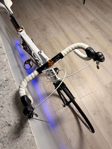 TREK Domane 2.0 Road Bike