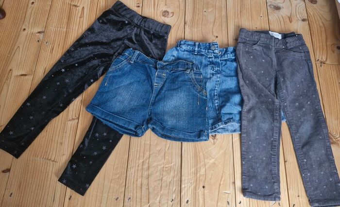 18 months+ bundle, including Baby Gap and Calvin Klein