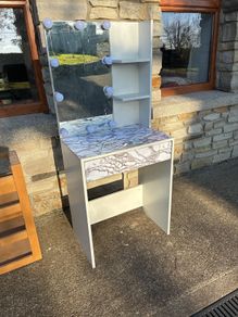 Dressing table and lockers