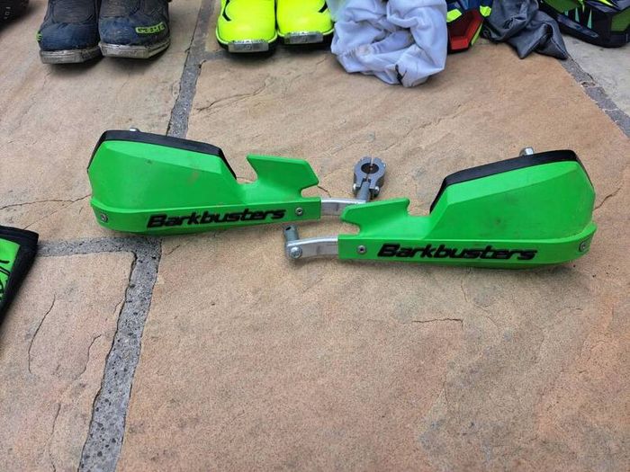 Barkbuster hand guards