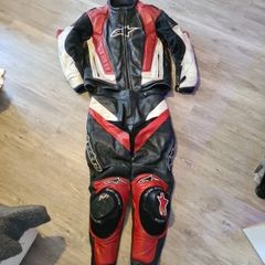 Alpinestars 2 pice leathers Rc1 apex