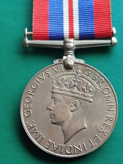Original WWII British War Medal 1939-1945 - King George VI