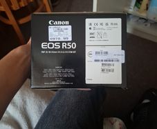 Canon Eos R50