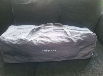 travel cot