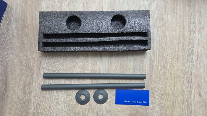 FREE anthracite radiator pipes and floor plate (not covers)