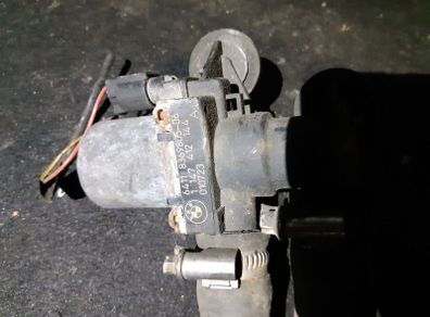 00-05 BMW 3 Series E46 OEM water heater valve pump Part 64.11 8369805-06
