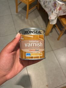 Ronseal Interior Varnish in Medium Oak