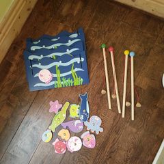 Magnetic fishing game