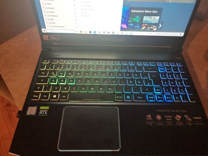 Acer Predator Helios 300 10750h Rtx 2060 144hz 1tb 16gb Ram 15.6" Gaming Laptop