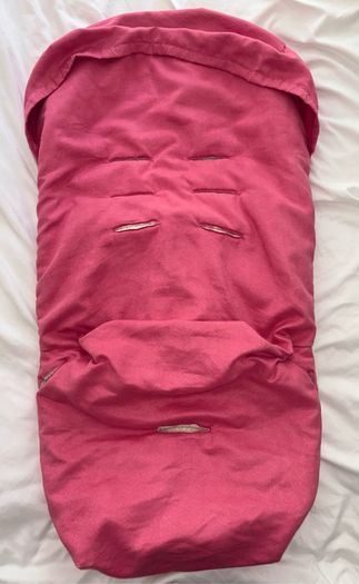 Cerise Pink Wallaboo buggy/stroller footmuff