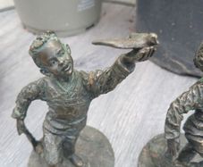 1 (2) Vintage "Child of Peace" Figurines