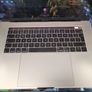 2018 Apple MacBook Pro 15" Retina A1990 2.2GHz i7 16GB 500GB Spacegrey (Battery Cycle: 1713) Image 3