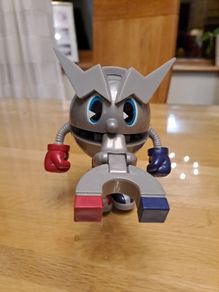 Pac-Man Ghost Grabbin Metal Cap Toy