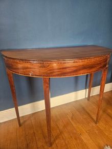 Vintage Demi-lune table