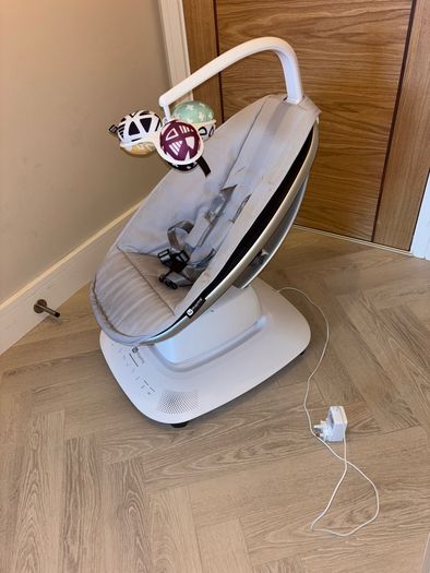 Grey 4Moms Mamaroo 5
