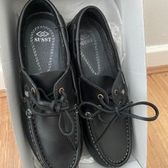 Brand New - Susst Gaby Girls WS Deck Shoe Navy Leather White Sole - Size 39