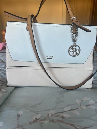 guess bag