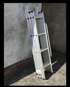 Metal ladder