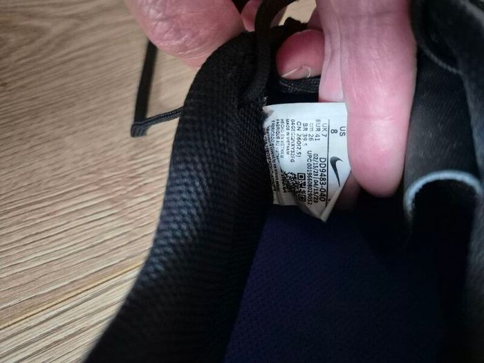 soccer boots, size uk 7