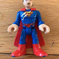 Imaginext DC Battle-Damaged Superman