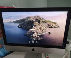 Apple iMac 21.5"