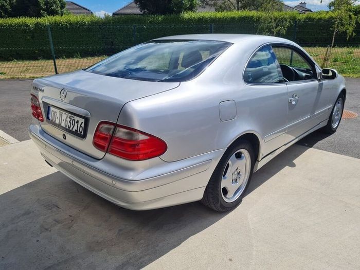 Mercedes-Benz CLK 2000
