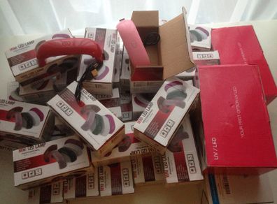 UV shellac gels, UV lamps and soak off foils