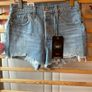 shorts Bnwt Levi shorts w28.  501 style Image 3